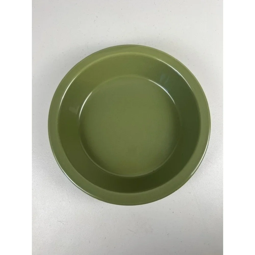 Signature Housewares Olive Green Stoneware Pie Dish 9.5 Inch Embossed Lattice